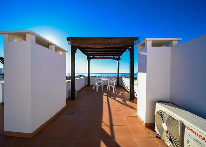 Atico En Mar De نيرخا